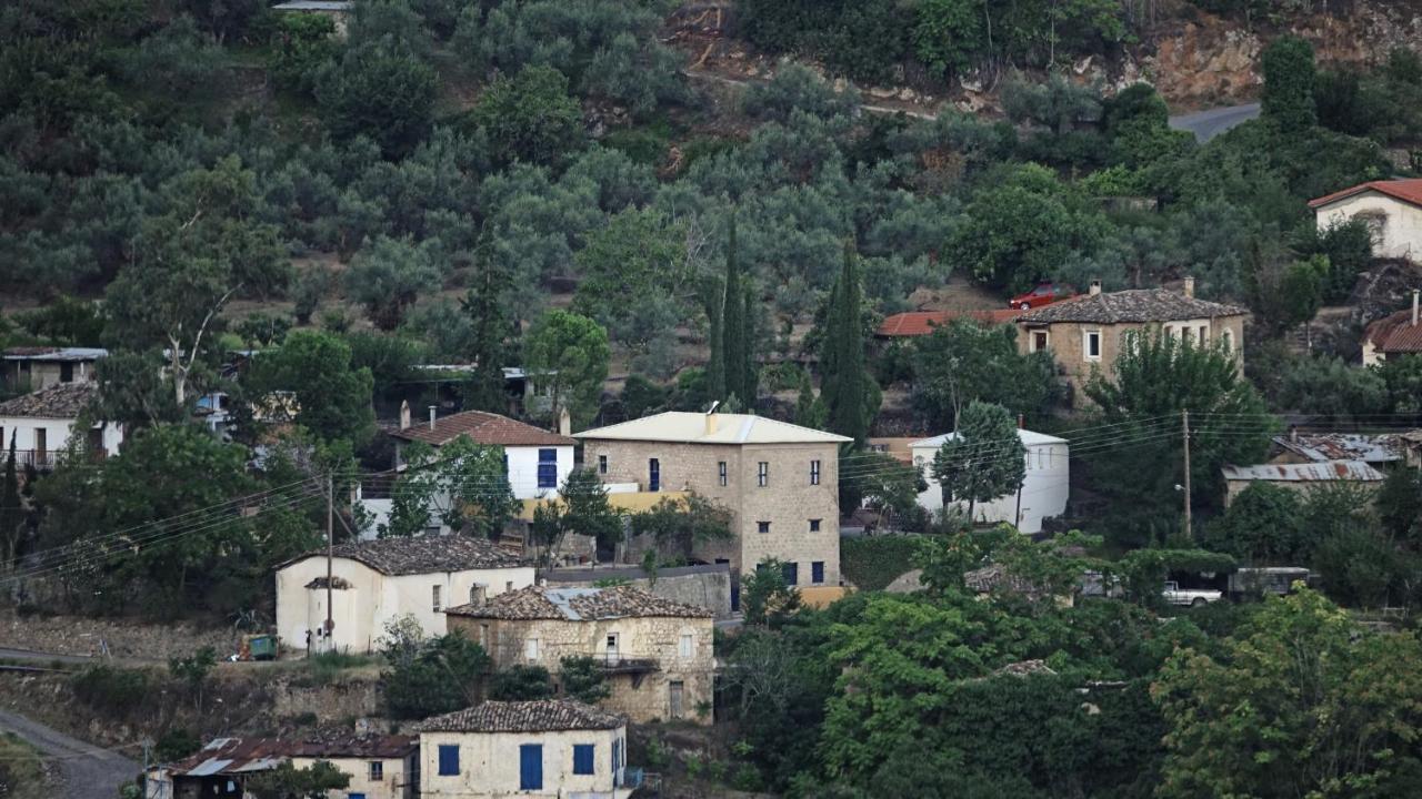 Villa The Old Olive Mill House Aegae Esterno foto