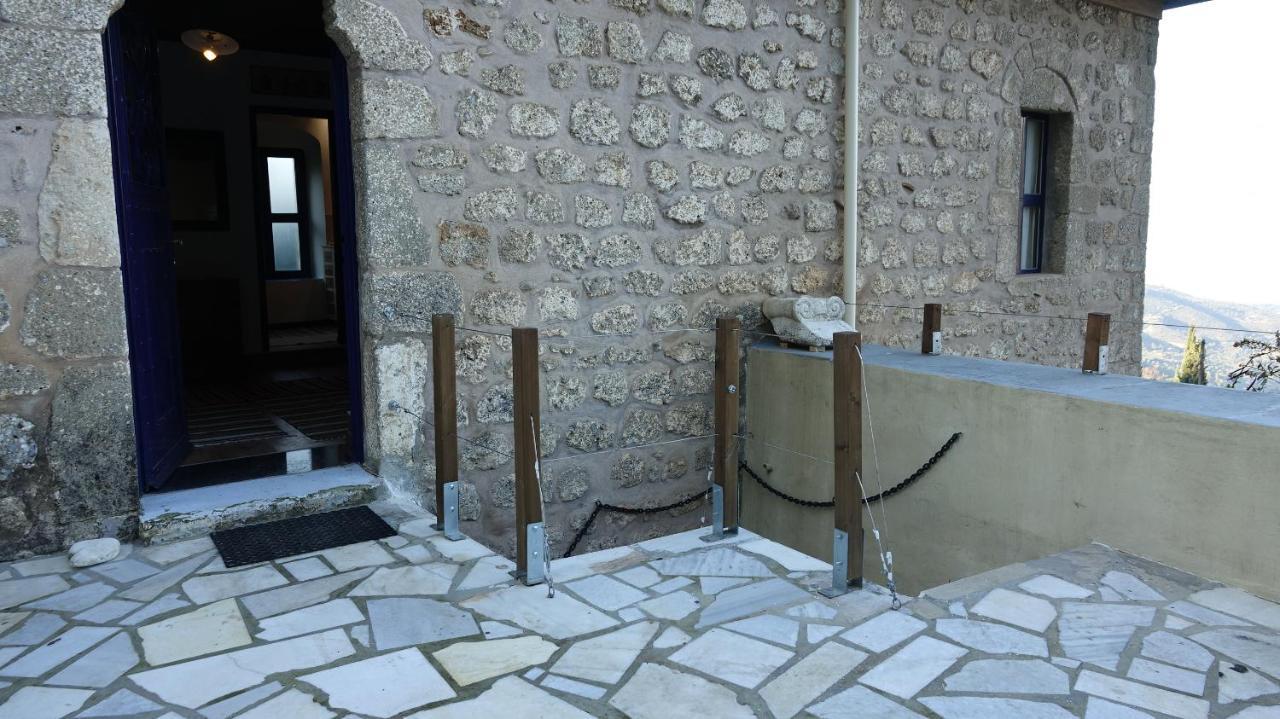 Villa The Old Olive Mill House Aegae Esterno foto