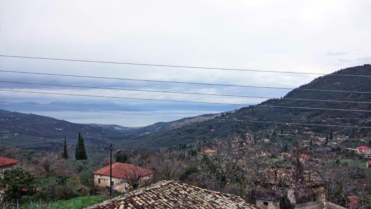 Villa The Old Olive Mill House Aegae Esterno foto