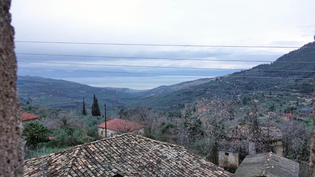 Villa The Old Olive Mill House Aegae Esterno foto